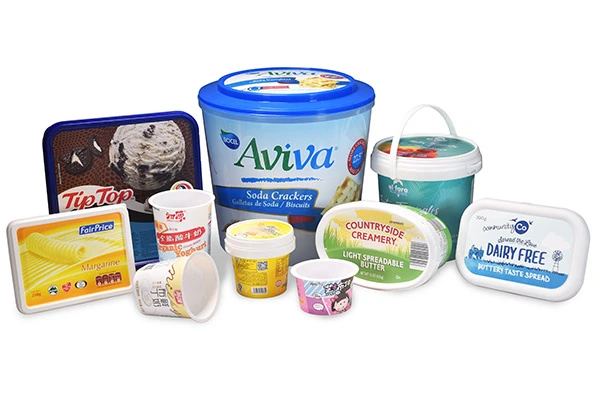 What do manufacturers consider when choosing plastic ice cream containers? - 翻译中...